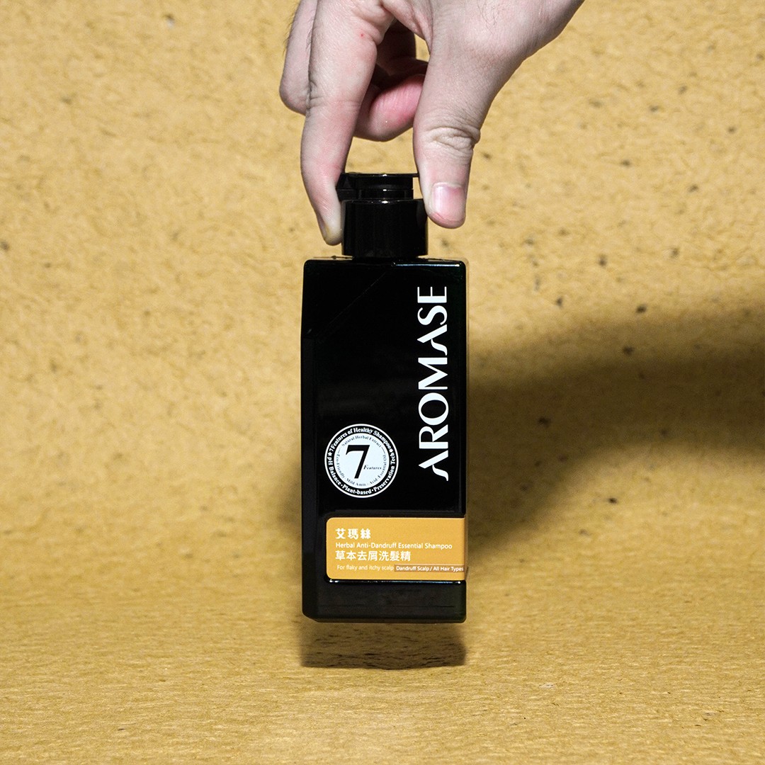 Cơ chế loại bỏ gàu dai dẳng từ Dầu gội trị gàu Oily Scalp Balancing 2